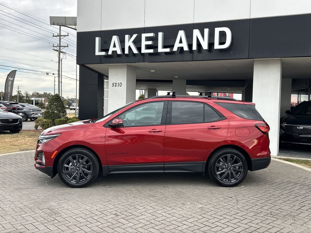 Certified 2024 Chevrolet Equinox RS w/ RS Leather Package image 3