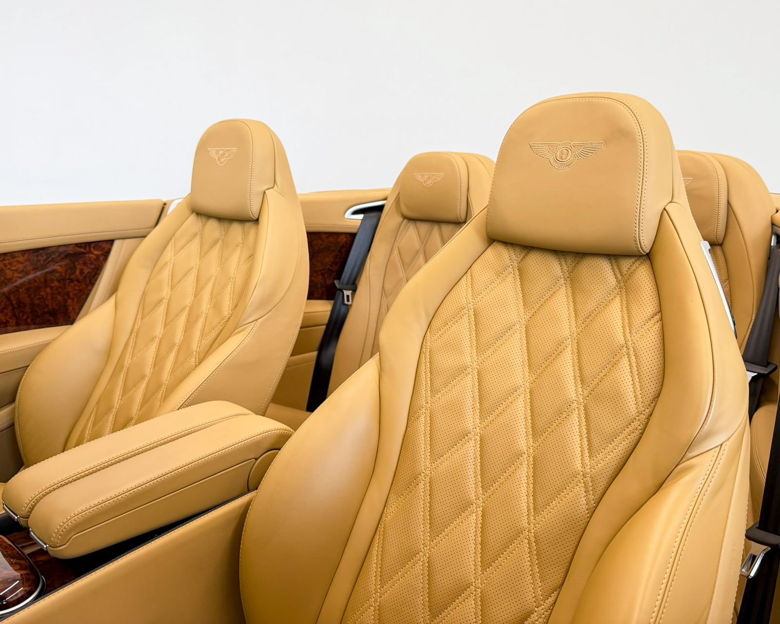 Used 2014 Bentley Continental GT AWD/4WD image 33