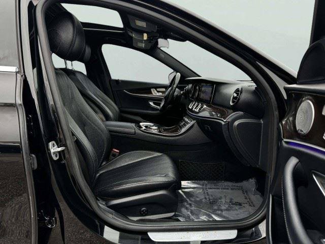 Used 2019 Mercedes-Benz E 300 w/ Premium 1 Package image 46