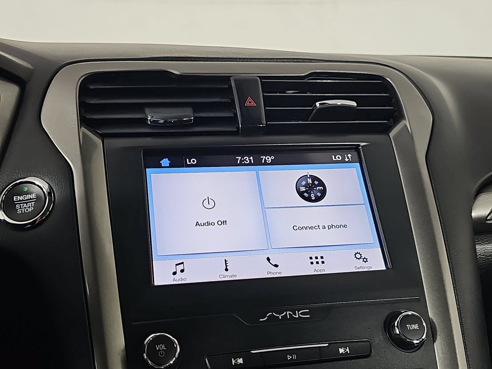 Used 2019 Ford Fusion SE FWD image 20