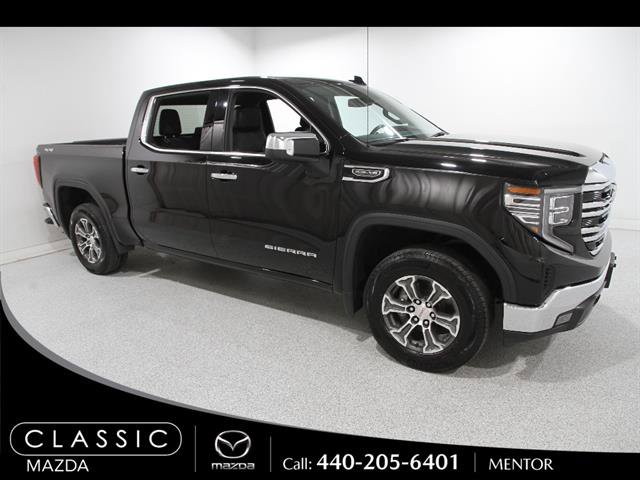 Used 2025 GMC Sierra 1500 SLT image 1