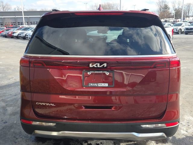Used 2024 Kia Carnival SX image 8