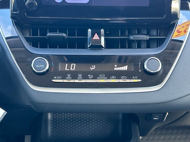 Certified 2025 Toyota Corolla LE AWD/4WD image 40