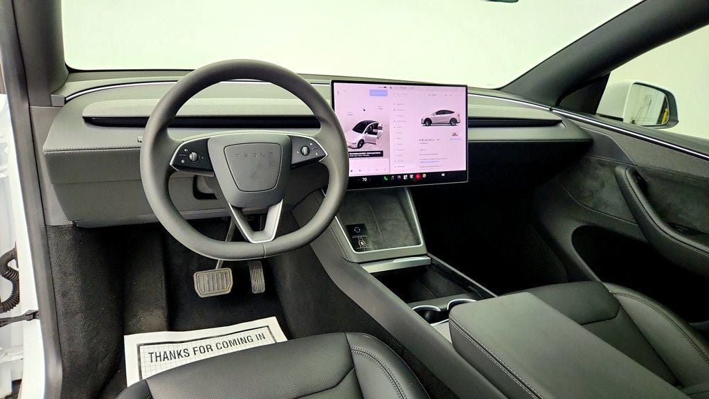 Used 2026 Tesla Model Y Long Range RWD image 12
