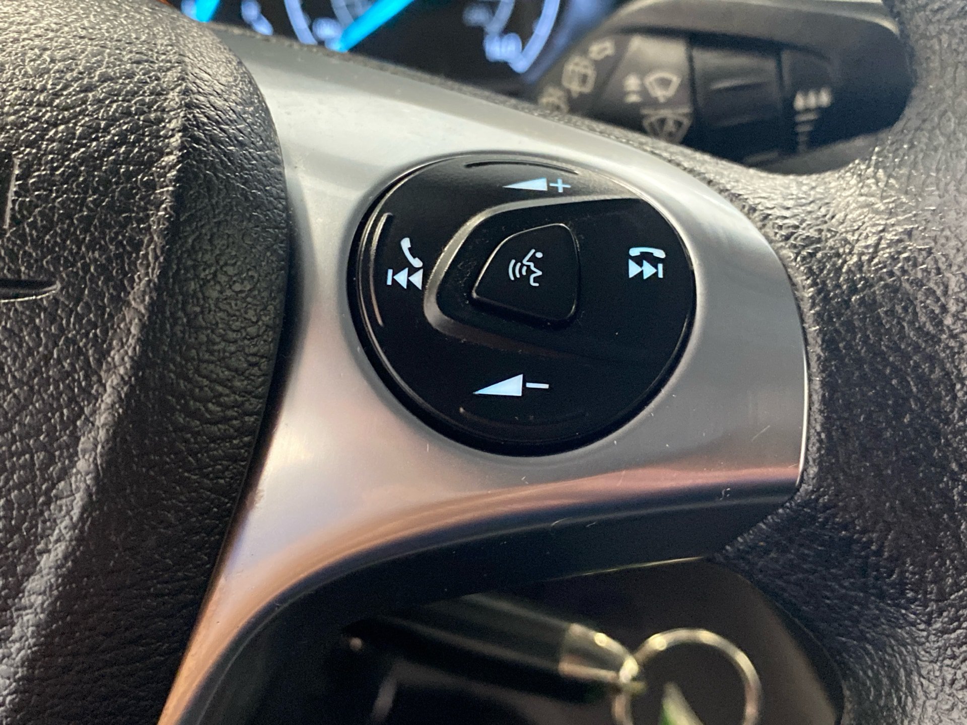 Used 2022 Ford Transit Connect XLT FWD image 21