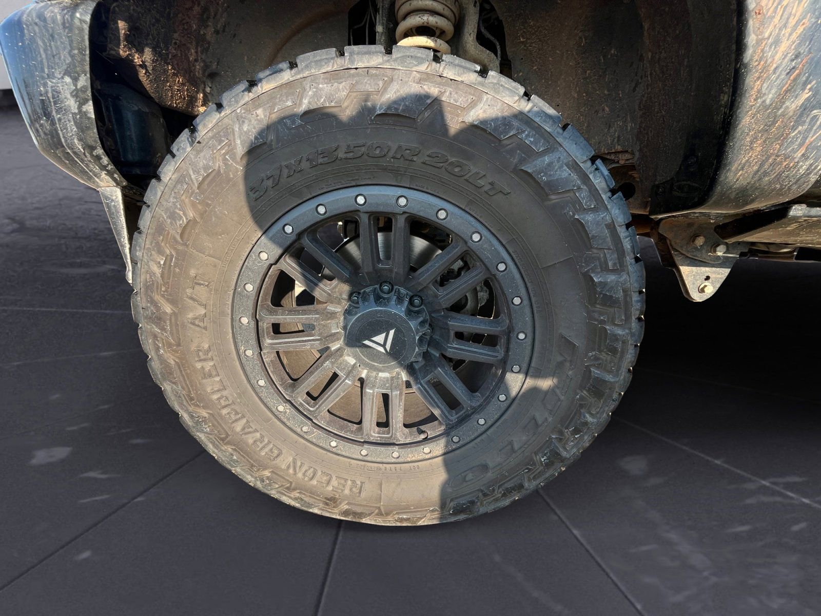 Used 2022 Ford F250 Lariat w/ Black Appearance Package image 14