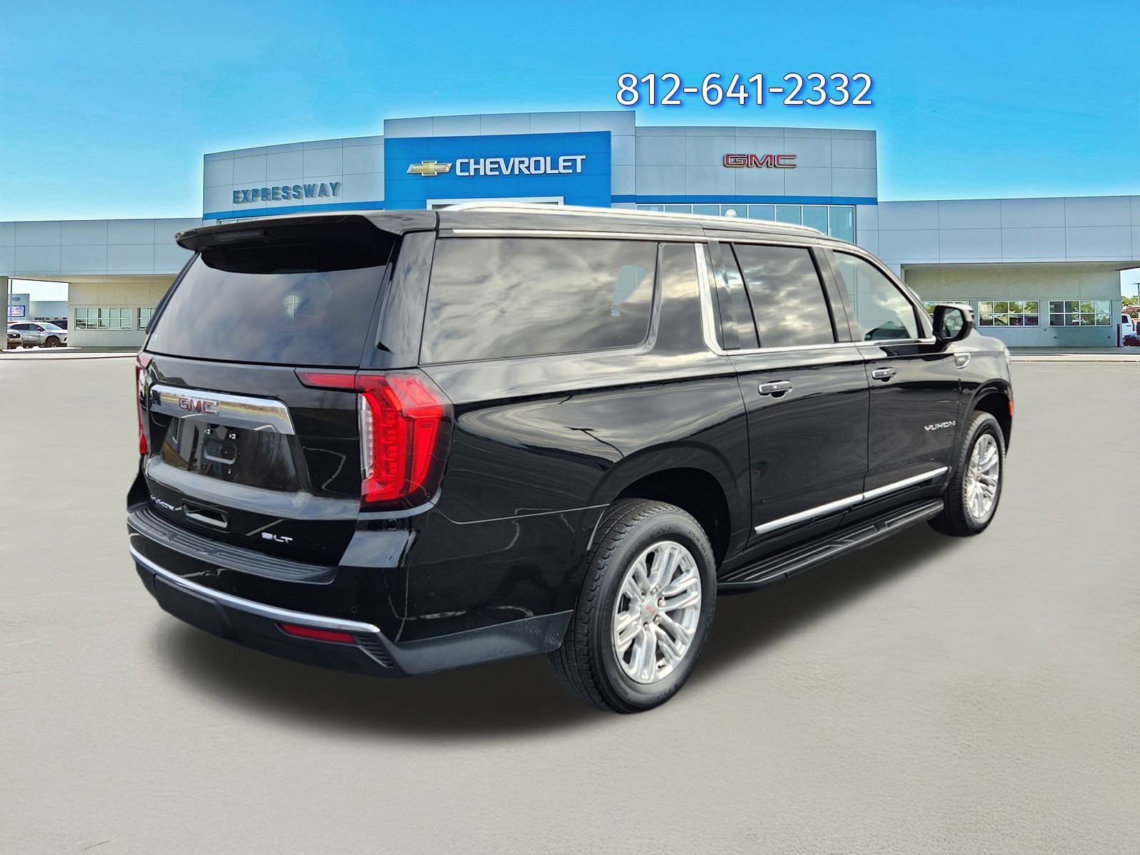 Used 2024 GMC Yukon XL SLT image 7