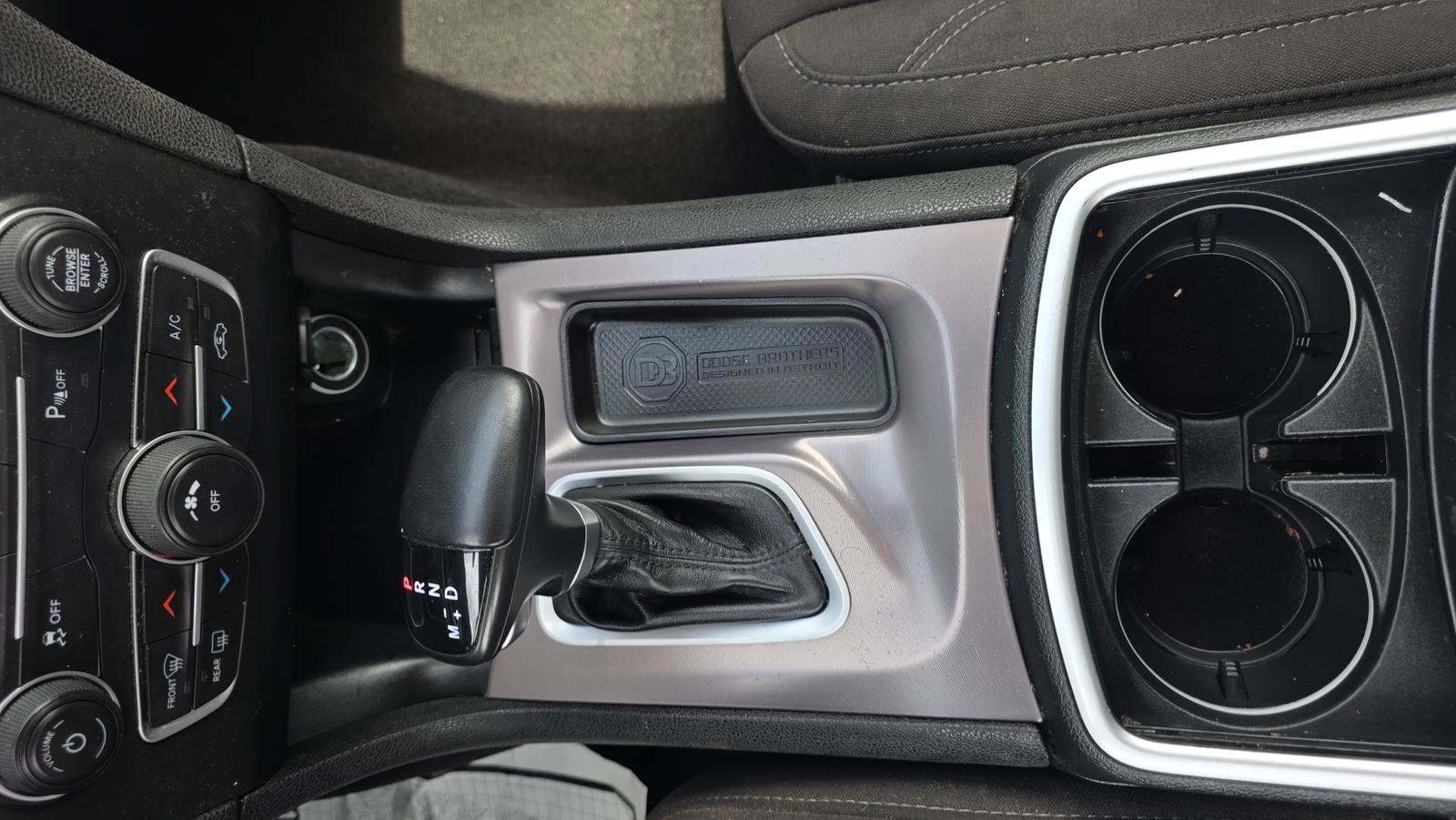 Used 2023 Dodge Charger SXT RWD image 13