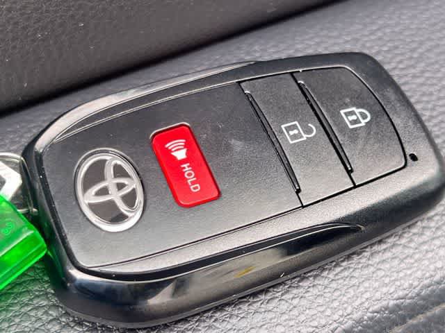 Used 2024 Toyota Tacoma SR5 RWD image 21