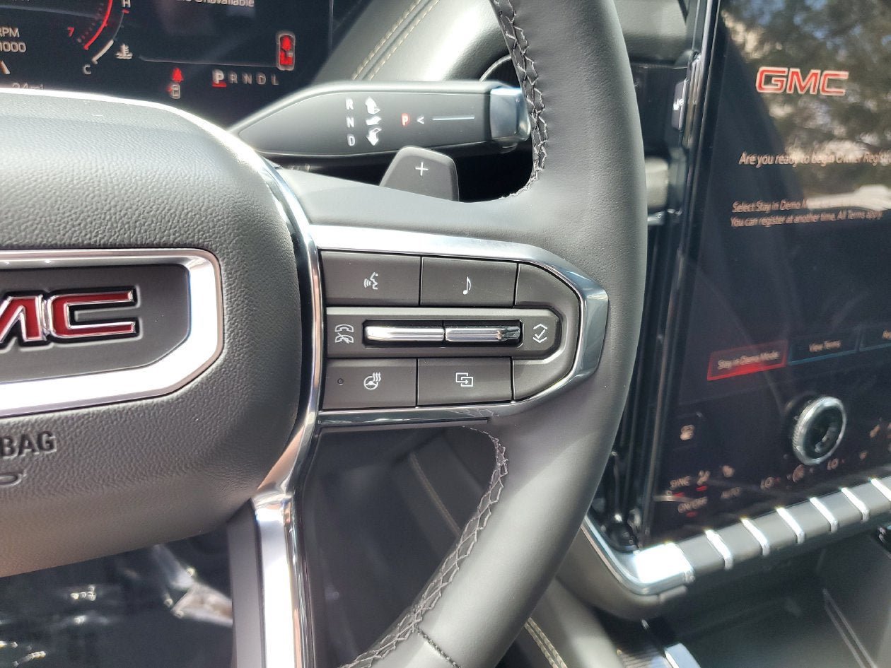 New 2026 GMC Yukon Elevation RWD image 27