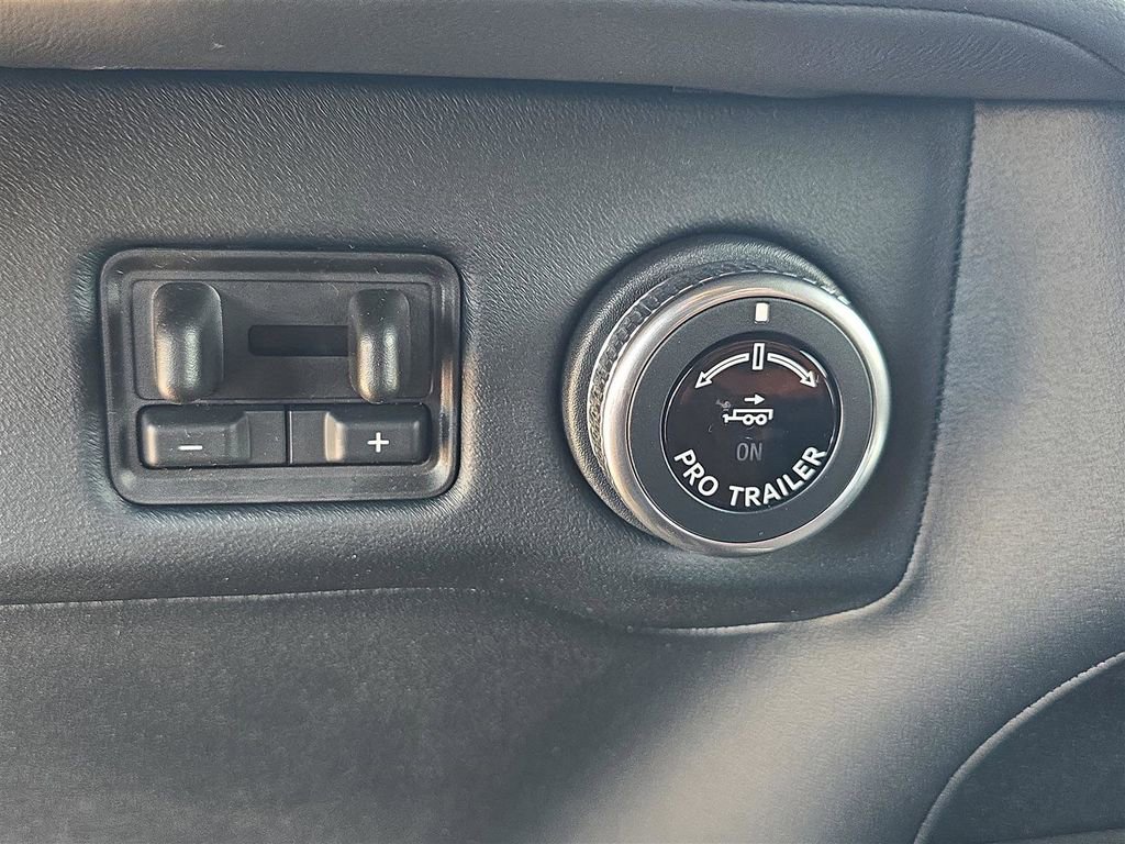 New 2025 Lincoln Navigator Black Label image 27