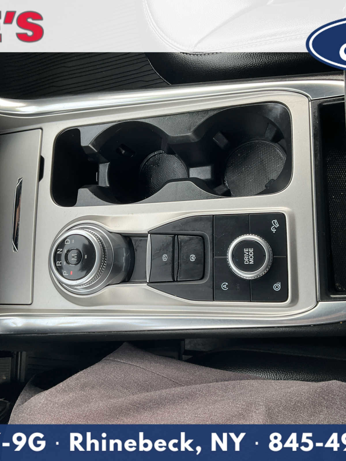 Used 2020 Ford Explorer XLT w/ Equipment Group 202A image 20