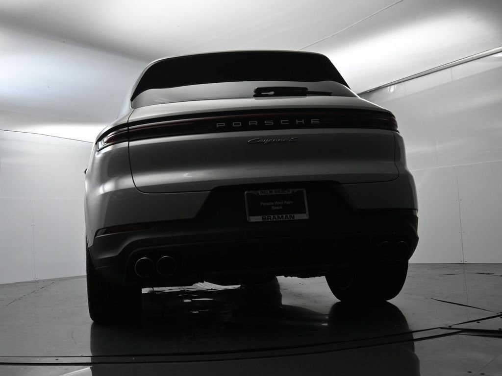 Certified 2025 Porsche Cayenne S image 52