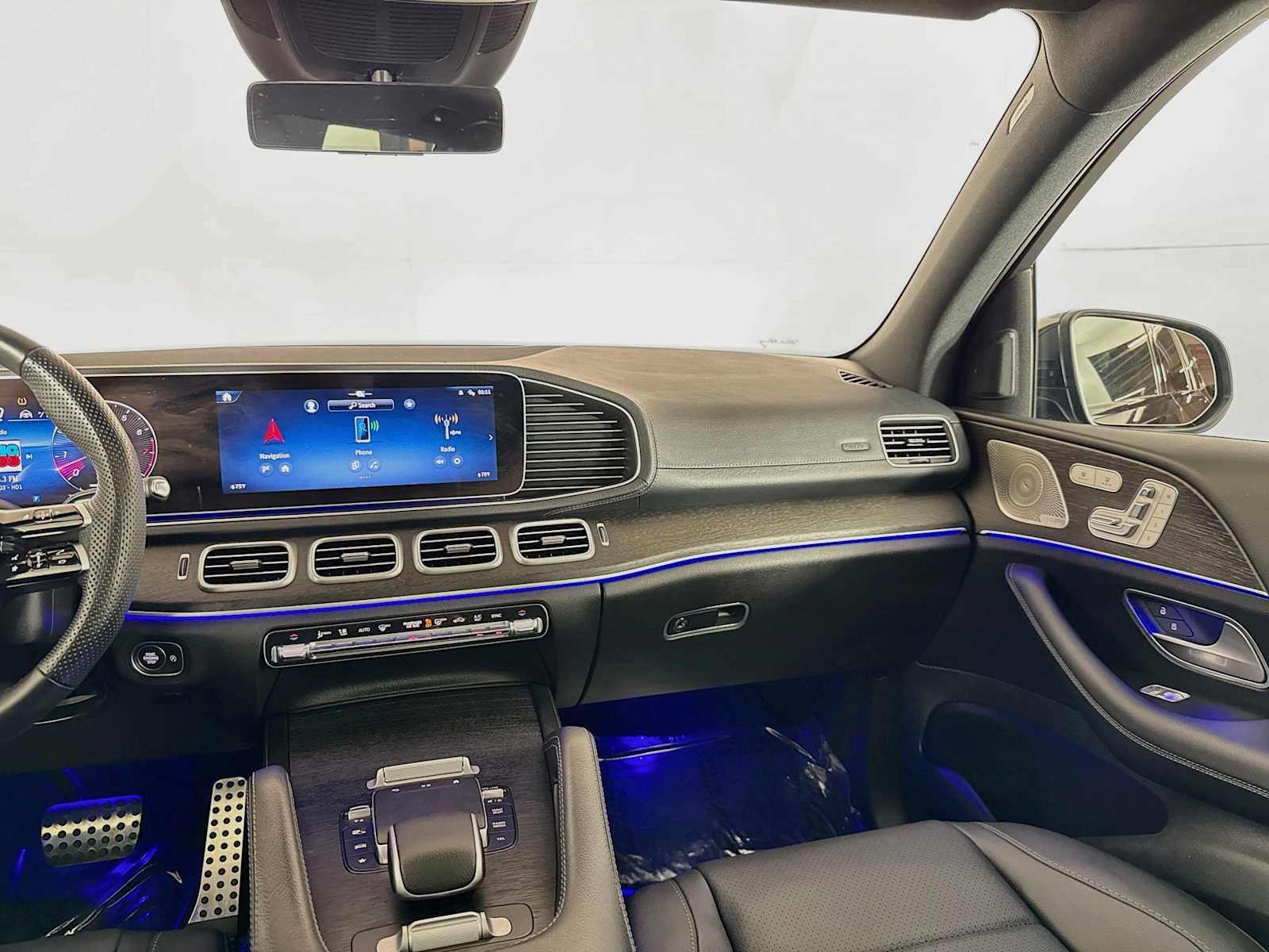 Used 2024 Mercedes-Benz GLS 450 4MATIC image 33