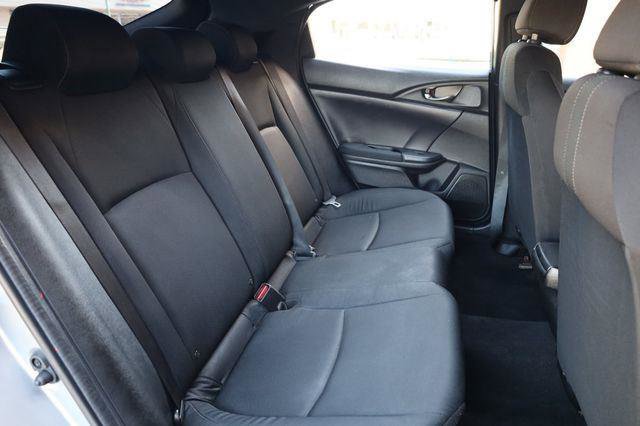 Used 2017 Honda Civic Sport image 28