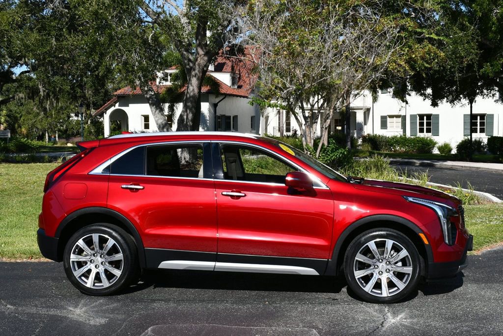 Used 2021 Cadillac XT4 Premium Luxury w/ Driver Awareness Package image 29