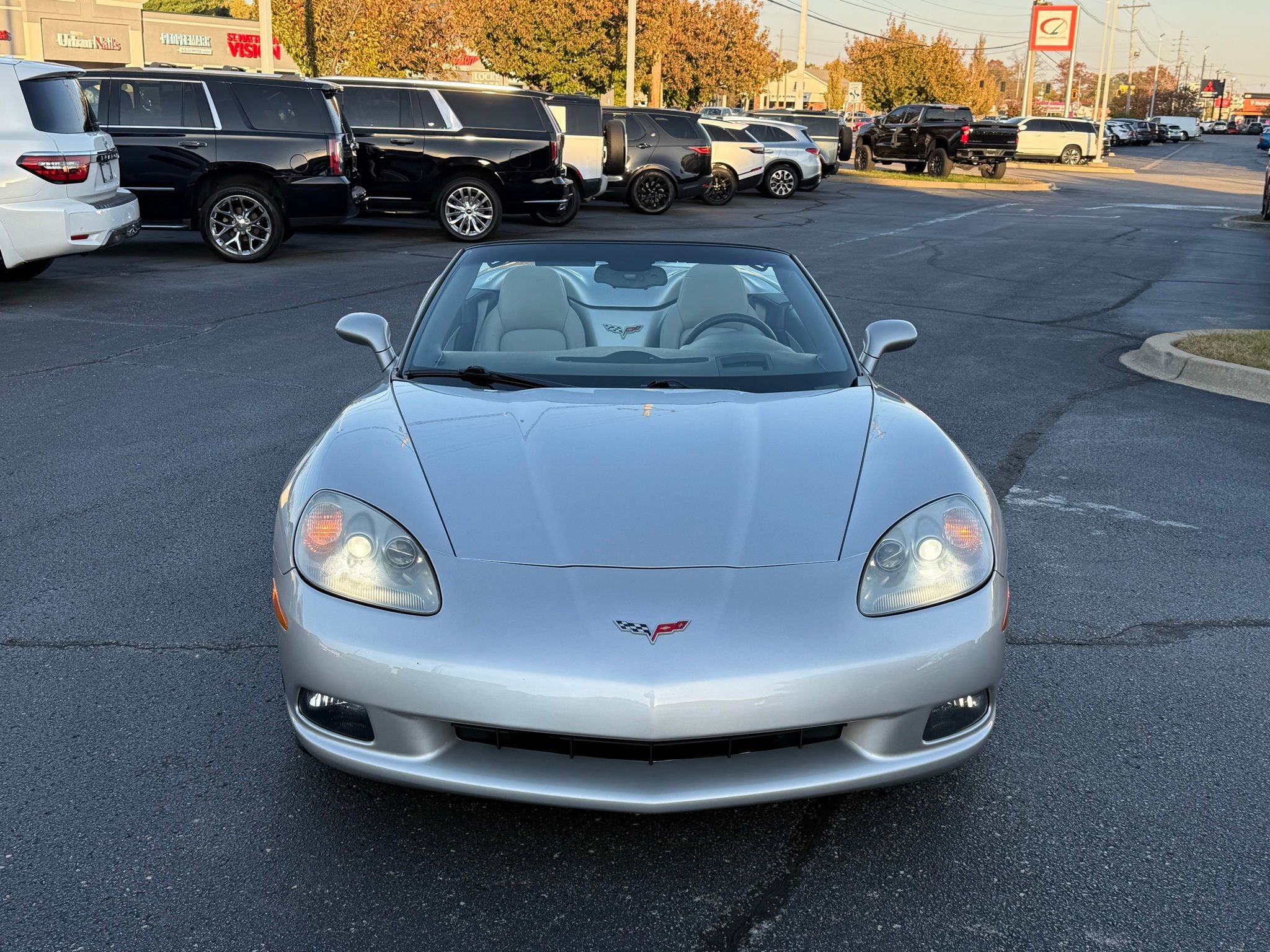 Used 2007 Chevrolet Corvette Convertible w/ Preferred Equipment Group image 7