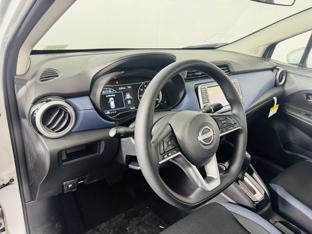 Used 2025 Nissan Versa SV w/ Trunk Package FWD image 8