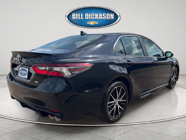 Used 2024 Toyota Camry SE FWD image 9