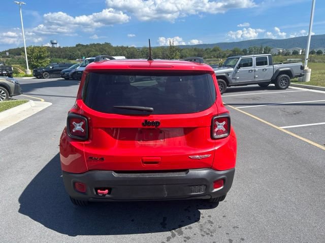 Used 2023 Jeep Renegade Trailhawk AWD/4WD image 4
