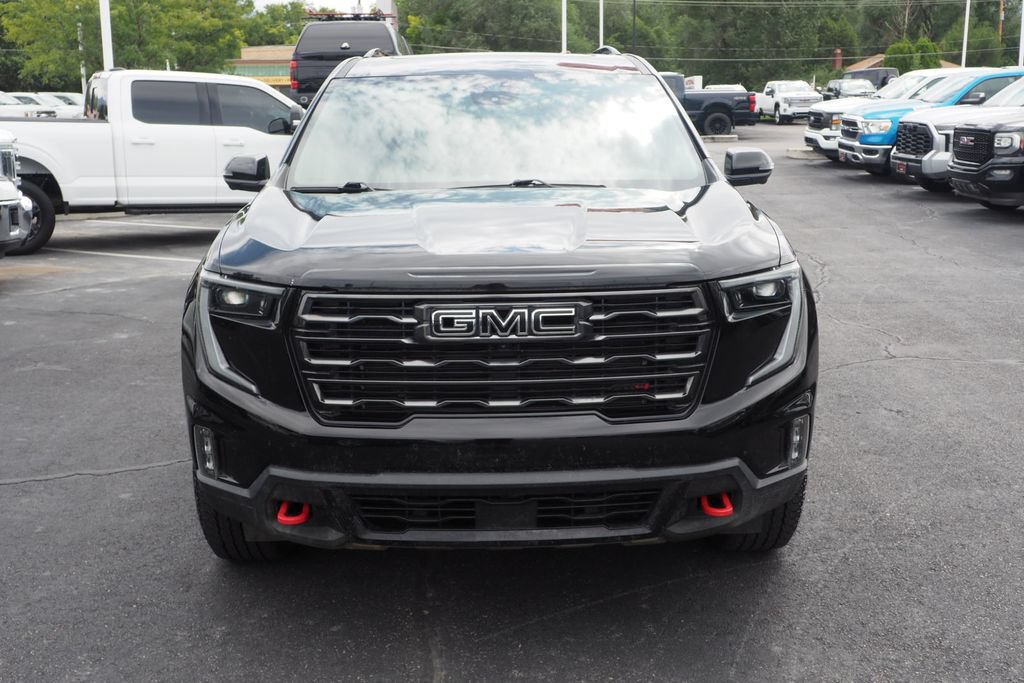Used 2024 GMC Acadia AT4 w/ Luxury Package AWD/4WD image 2