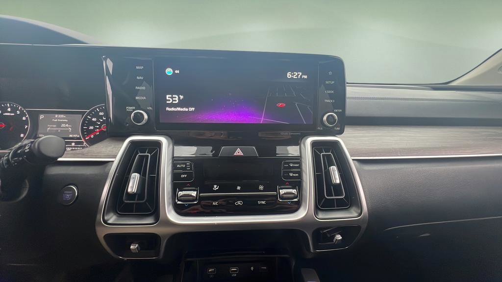 Used 2021 Kia Sorento EX w/ EX AWD X-Line Package image 22
