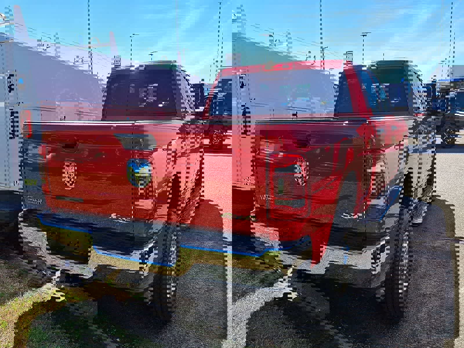 Used 2024 RAM 2500 Big Horn w/ Safety Group image 3