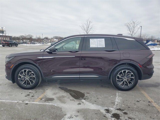 Certified 2025 Lincoln Nautilus Premier image 4