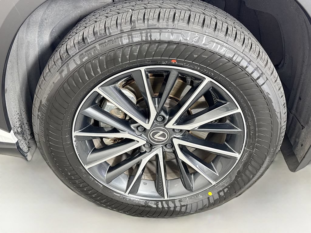 Certified 2024 Lexus NX 250 FWD w/ Towing Package (2000 Lbs) image 32