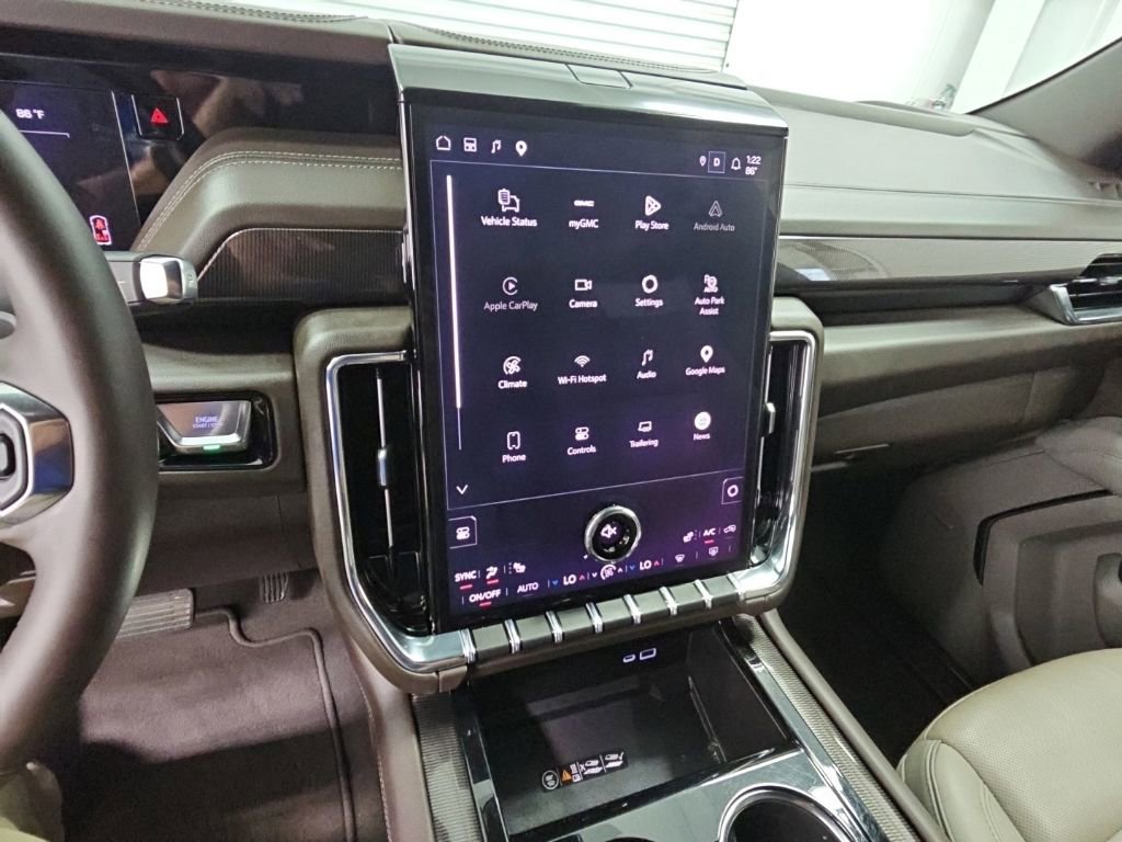 Used 2025 GMC Yukon XL Elevation RWD image 14