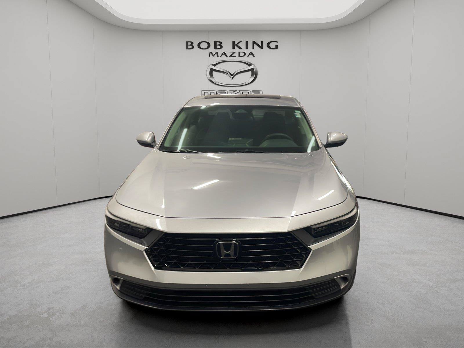 Used 2023 Honda Accord EX image 8