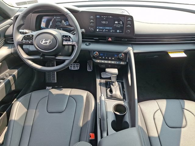 New 2026 Hyundai Elantra SEL Sport FWD image 10