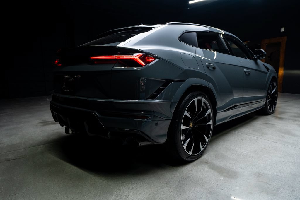 Used 2023 Lamborghini Urus S AWD/4WD image 19