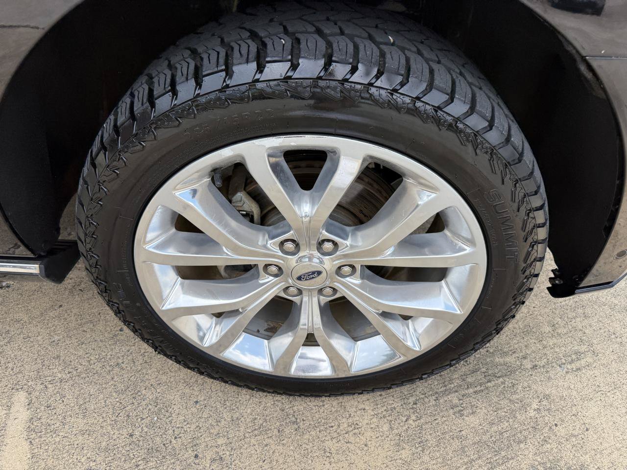 Used 2018 Ford Expedition Platinum AWD/4WD image 14