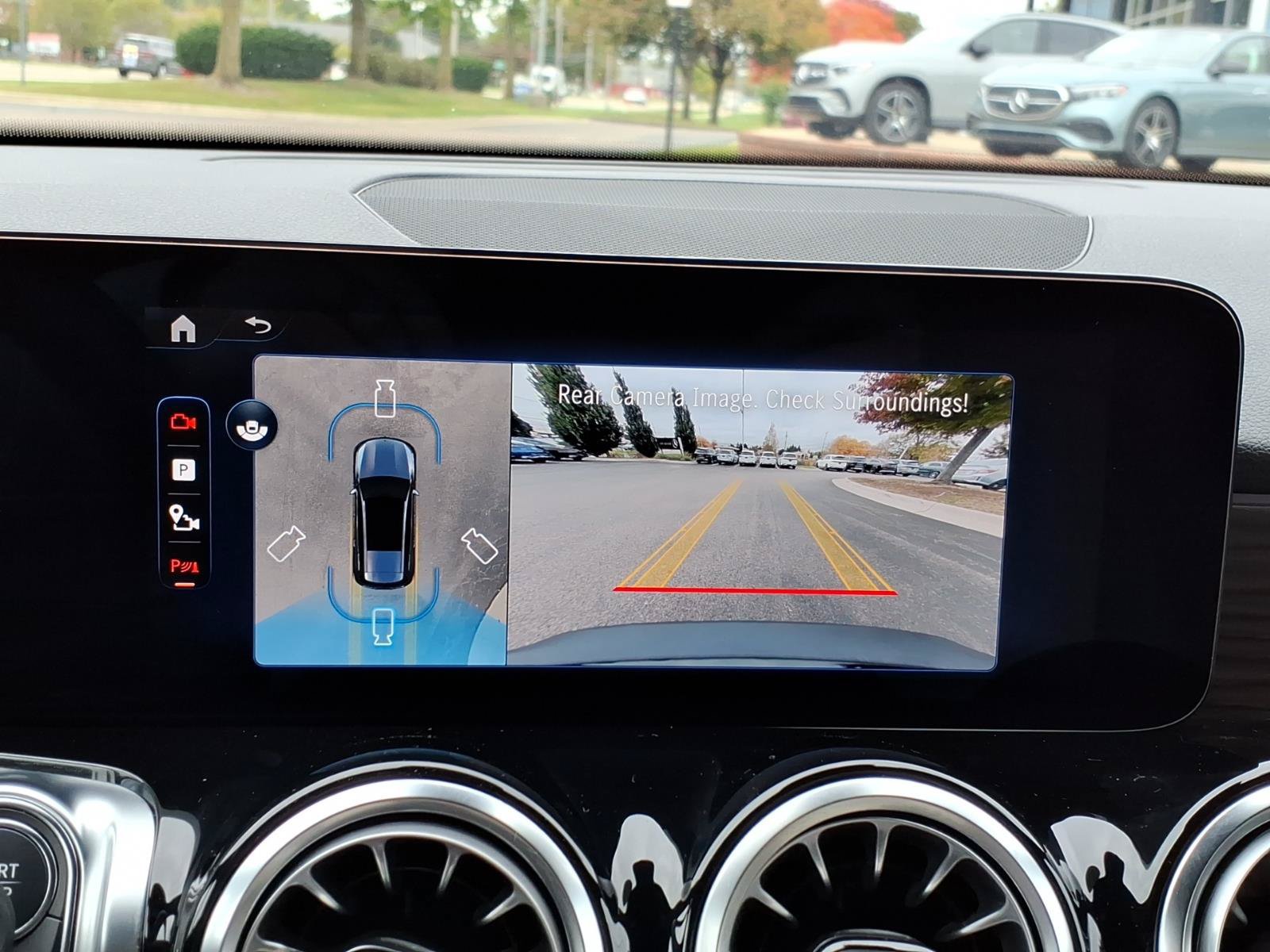Certified 2025 Mercedes-Benz EQB 300 4MATIC image 21