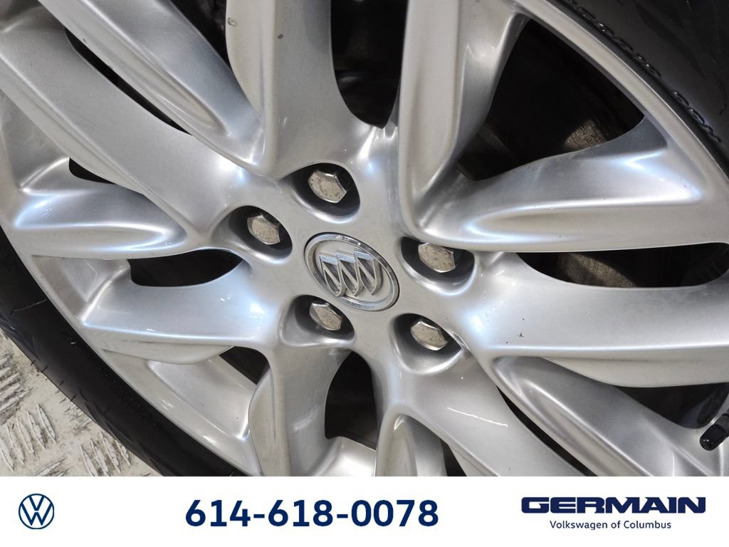 Used 2020 Buick Envision Premium AWD/4WD image 11