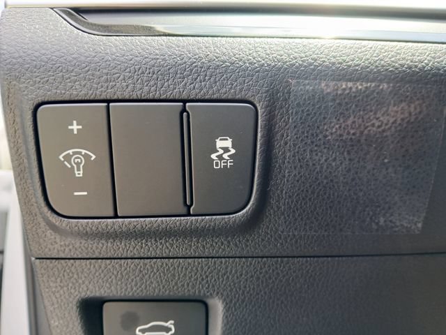 New 2026 Kia K5 LXS FWD image 34