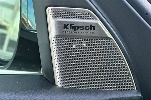 Used 2025 INFINITI QX80 Sensory image 23