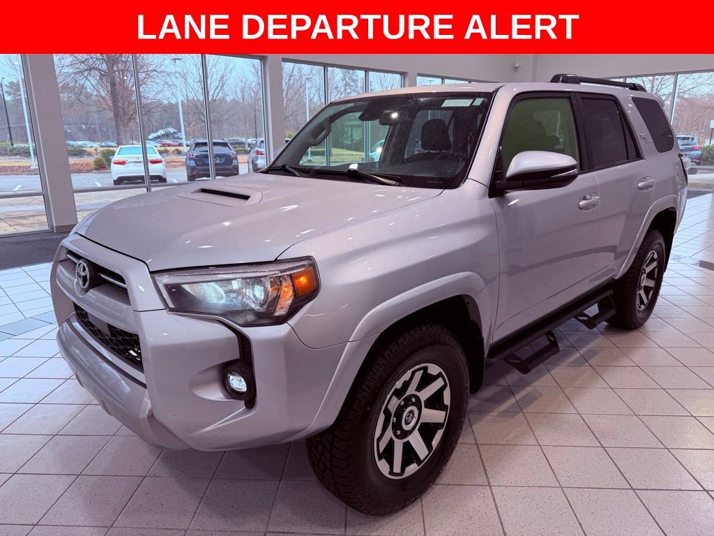 Used 2023 Toyota 4Runner TRD Off-Road Premium image 3
