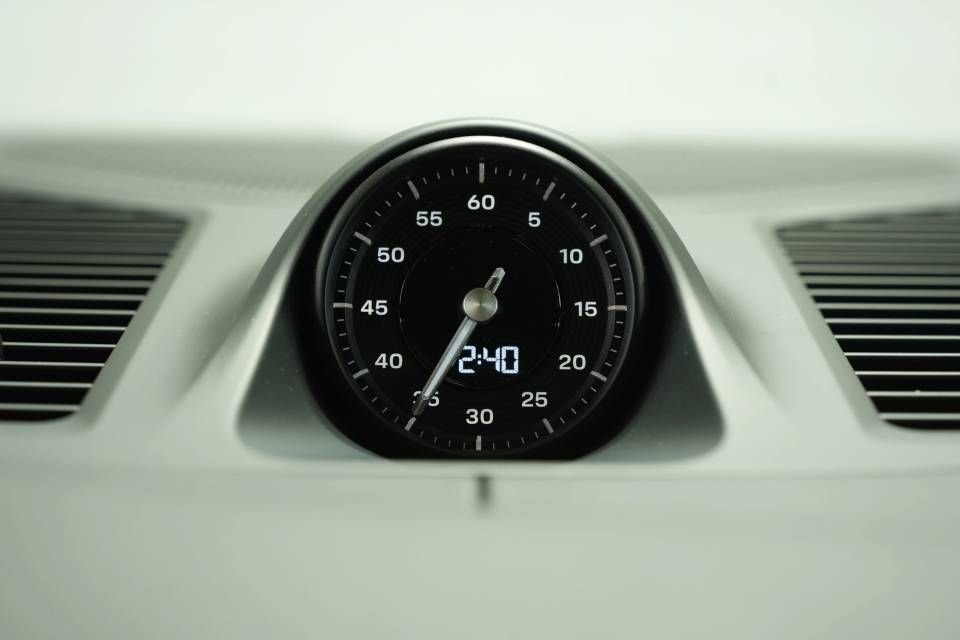 New 2026 Porsche Cayenne S image 37