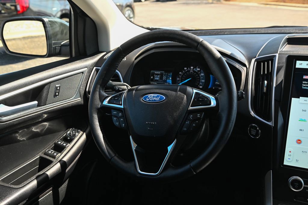 Used 2024 Ford Edge SEL w/ Convenience Package AWD/4WD image 32