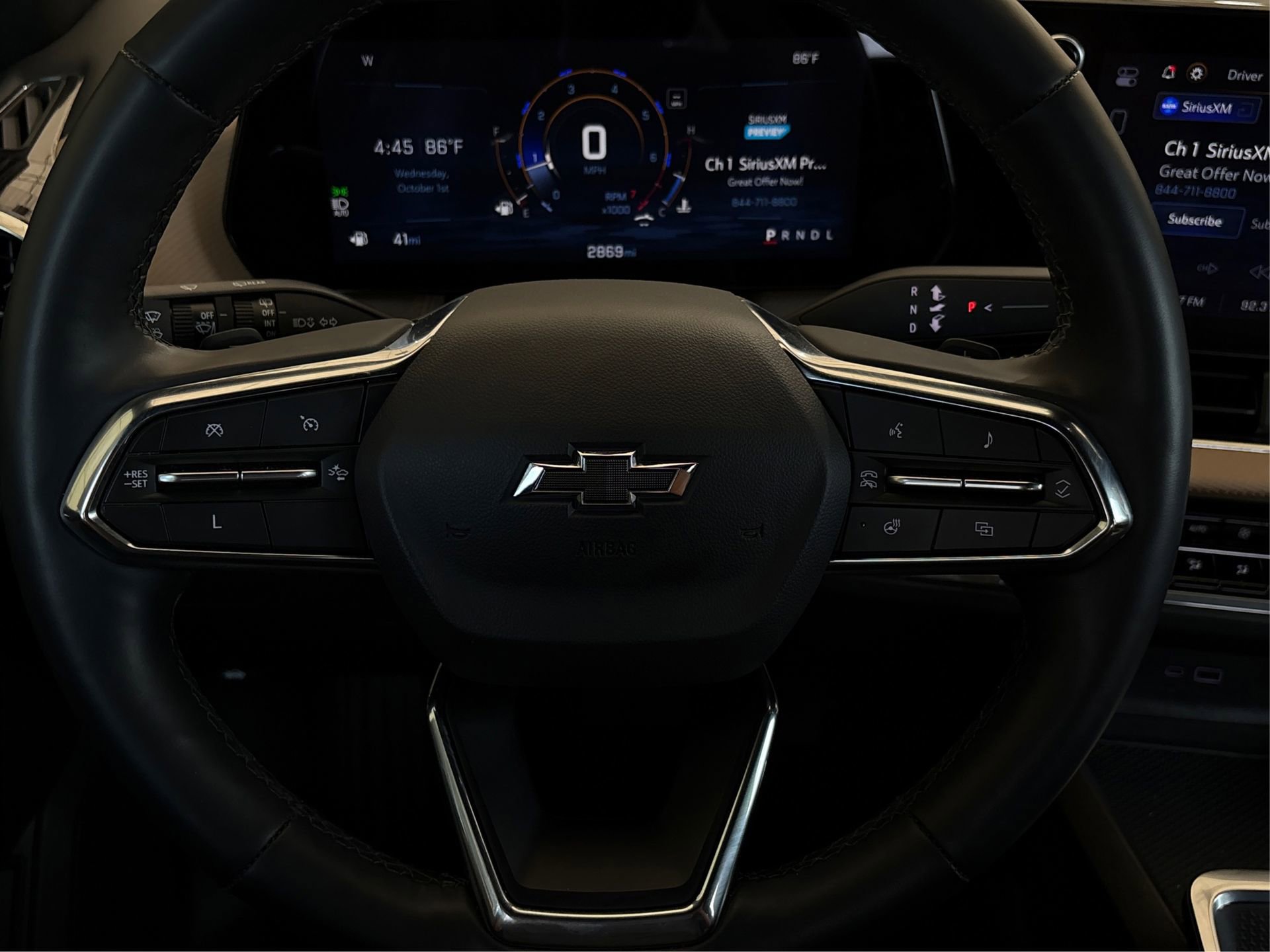 Used 2025 Chevrolet Equinox ACTIV w/ Safety and Technology Package image 19