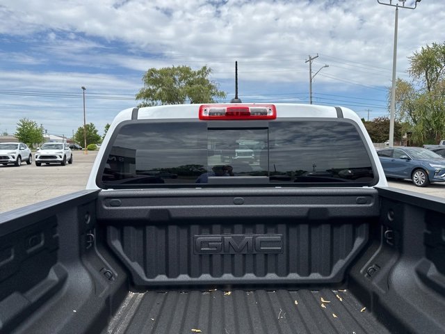 New 2025 GMC Canyon Elevation w/ Convenience Package image 16