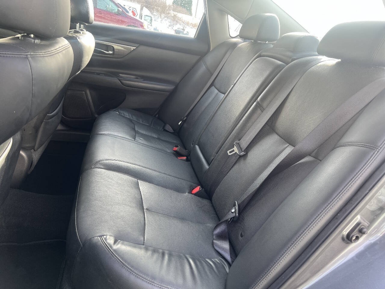 Used 2014 Nissan Altima 3.5 SL w/ Technology Package FWD image 11