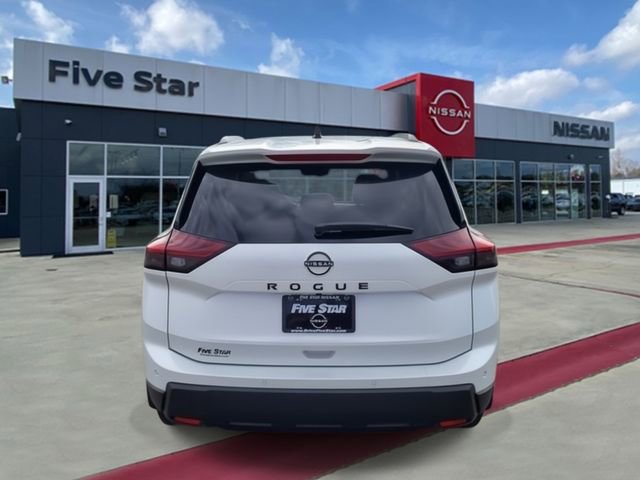 New 2026 Nissan Rogue Dark Armor image 3