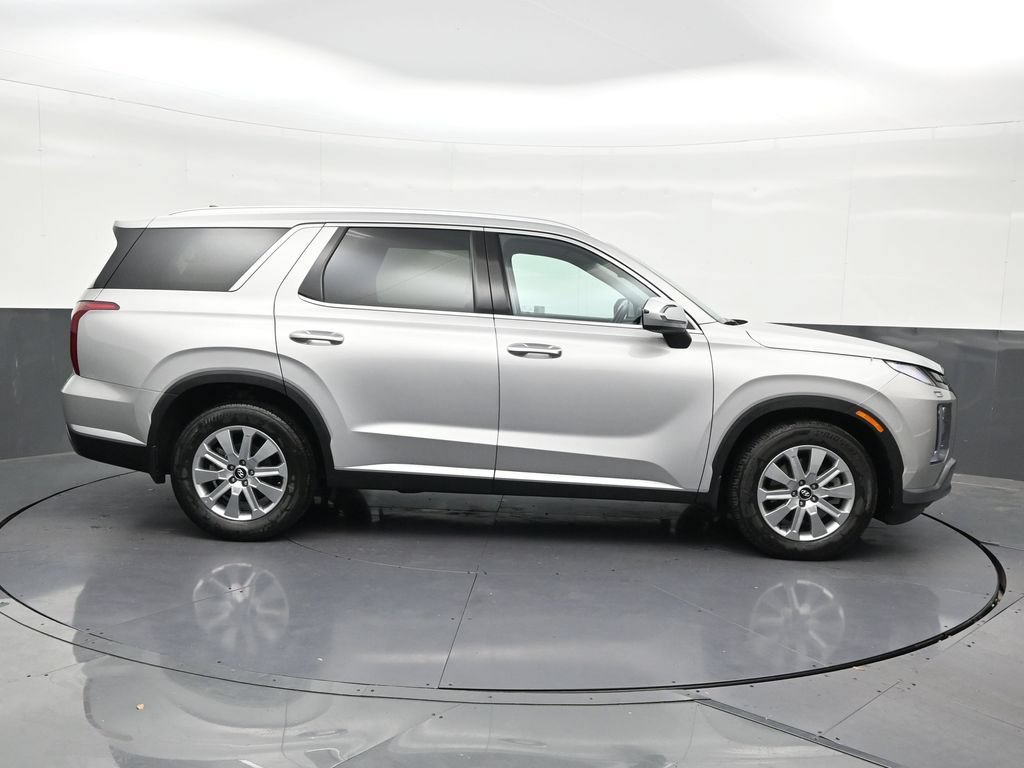 Used 2025 Hyundai Palisade SEL FWD image 7