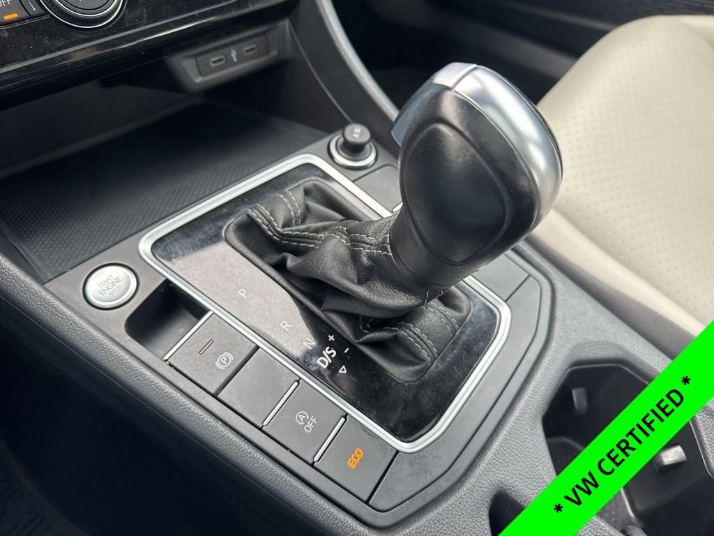 Certified 2020 Volkswagen Jetta R-Line image 25