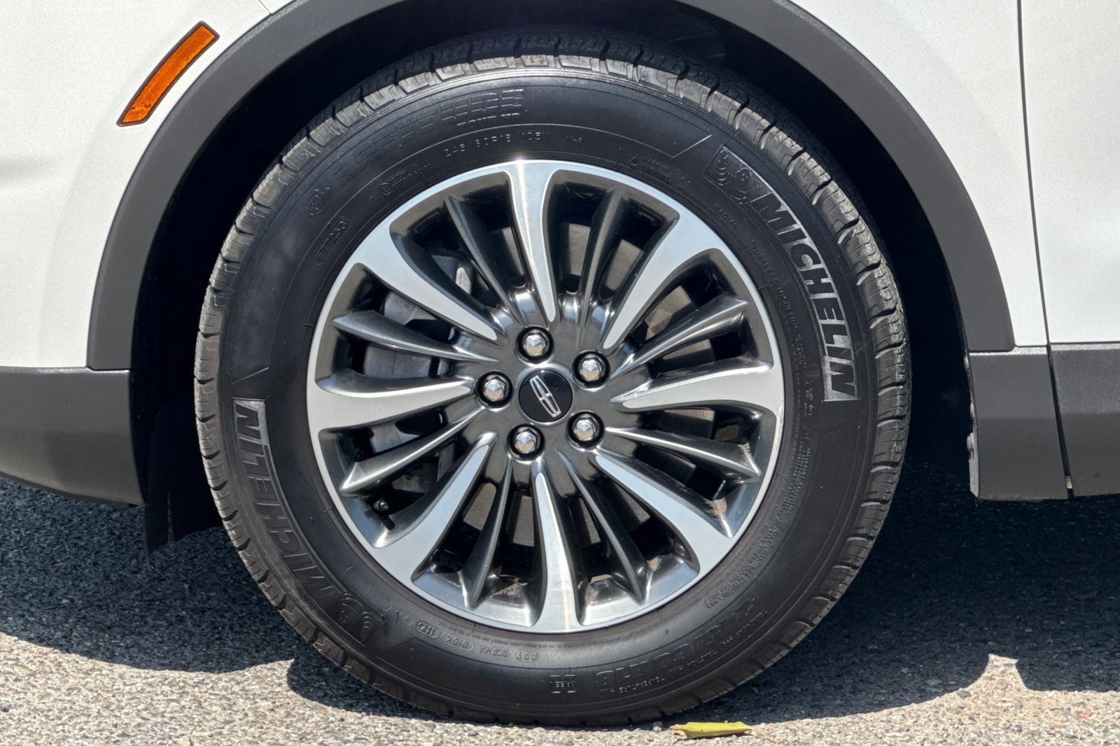 Certified 2023 Lincoln Nautilus AWD image 26