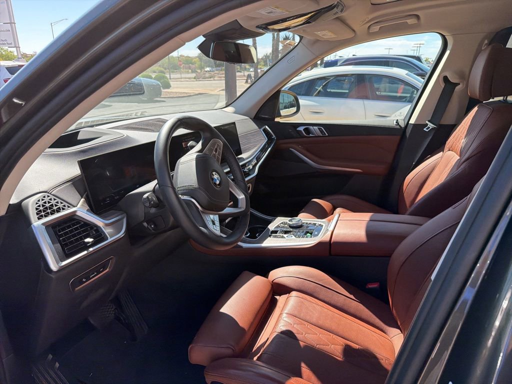 Certified 2024 BMW X7 xDrive40i image 5