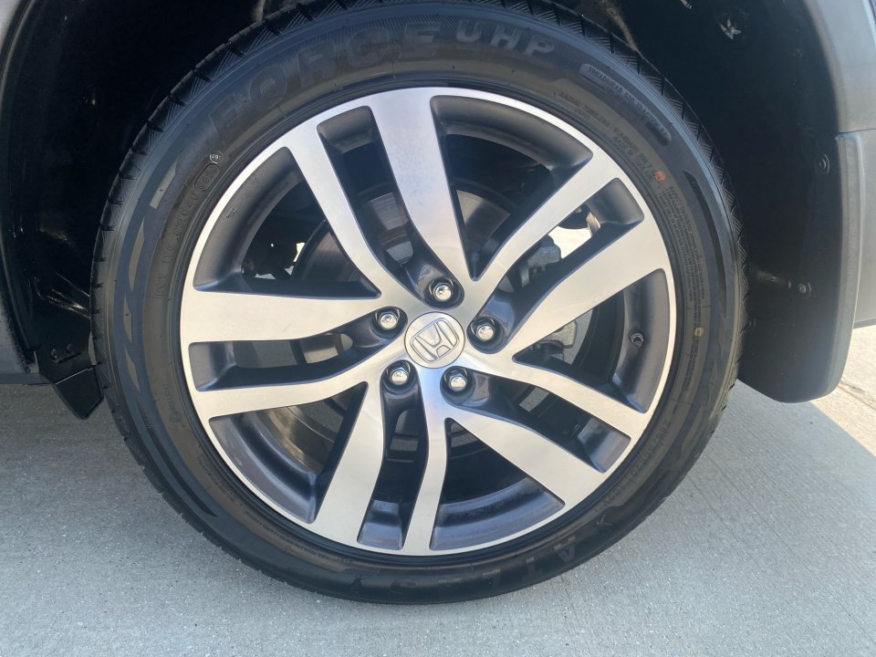 Used 2017 Honda Pilot Touring image 26